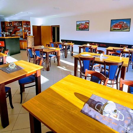 Hasicsky Hotel Přibyslav المظهر الخارجي الصورة